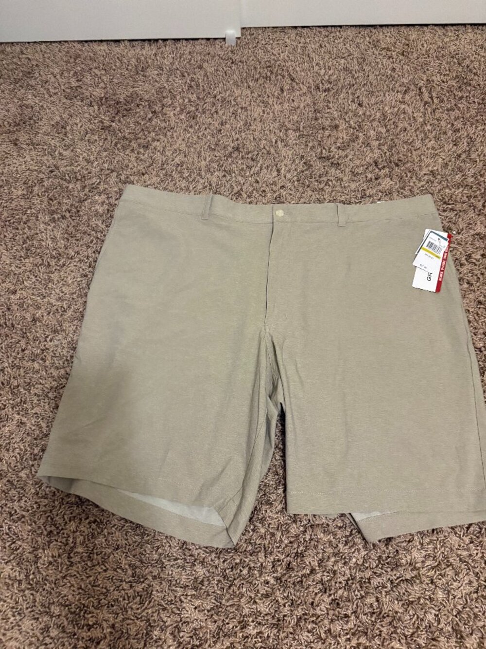 Grand Slam Performance Grand Comfort Golf Shorts Khaki Beige Size 44 NEW NWT